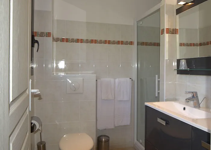 Des Deux Sorru 2* Poggiolo (Corsica)